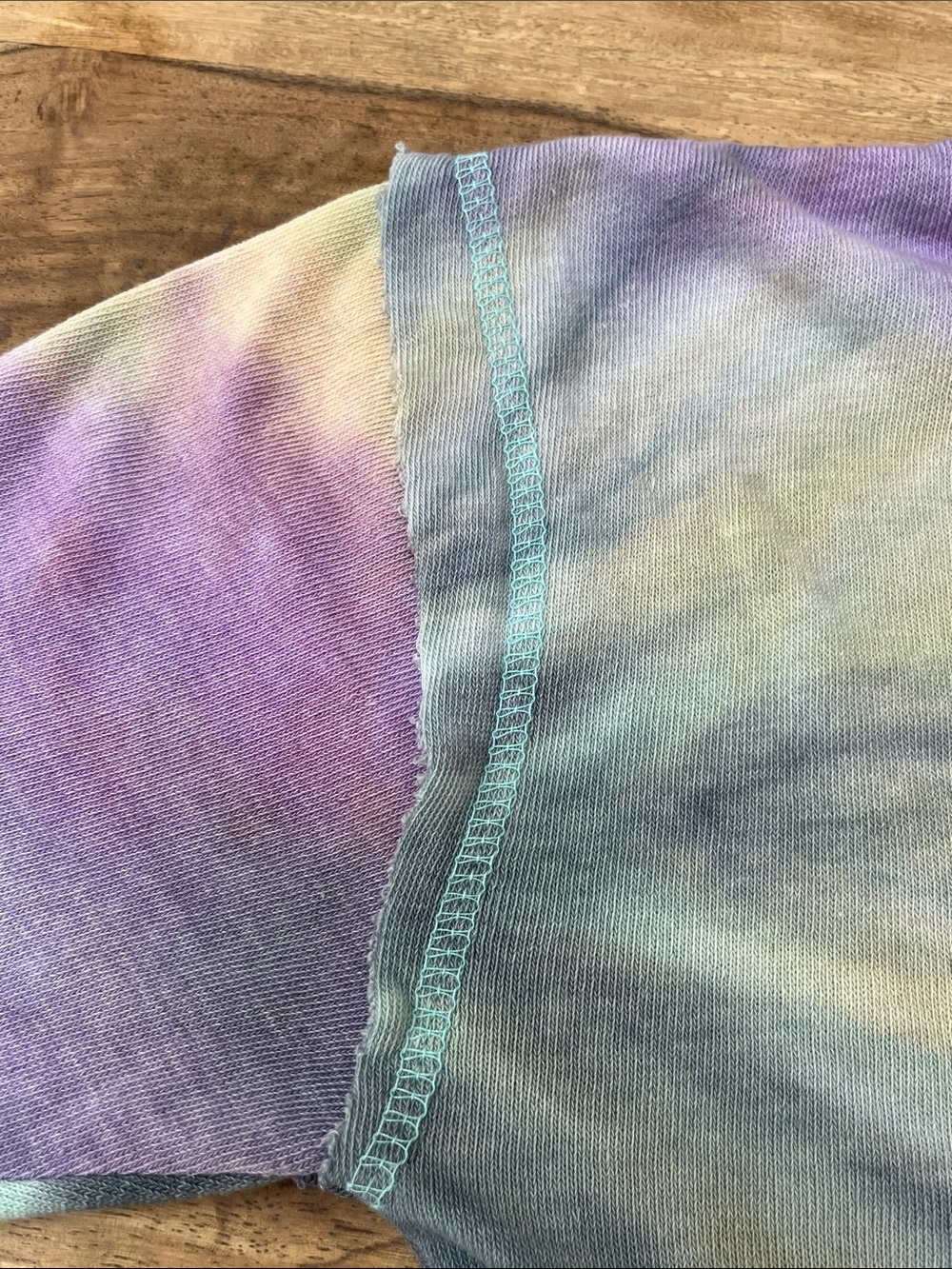 Cali Vibes Tie-Dye Hoodie Pullover - Multicolor - Picture 5 of 8